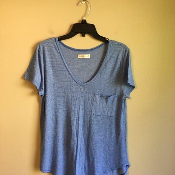 Blue and White Striped Tshirt - Picture 1 of 1